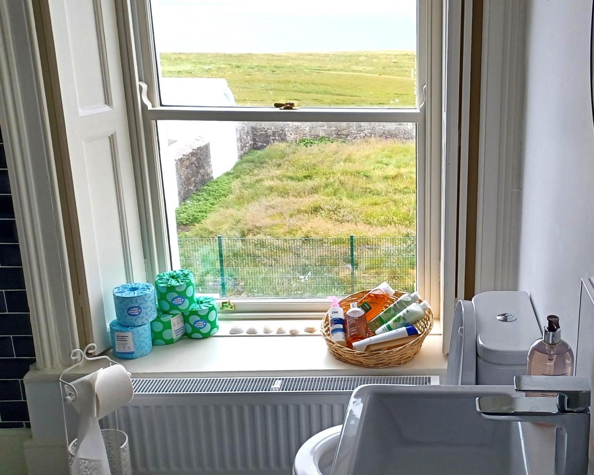 Loop Head Lighthouse Attendant'S Cottage Kilbaha Екстериор снимка
